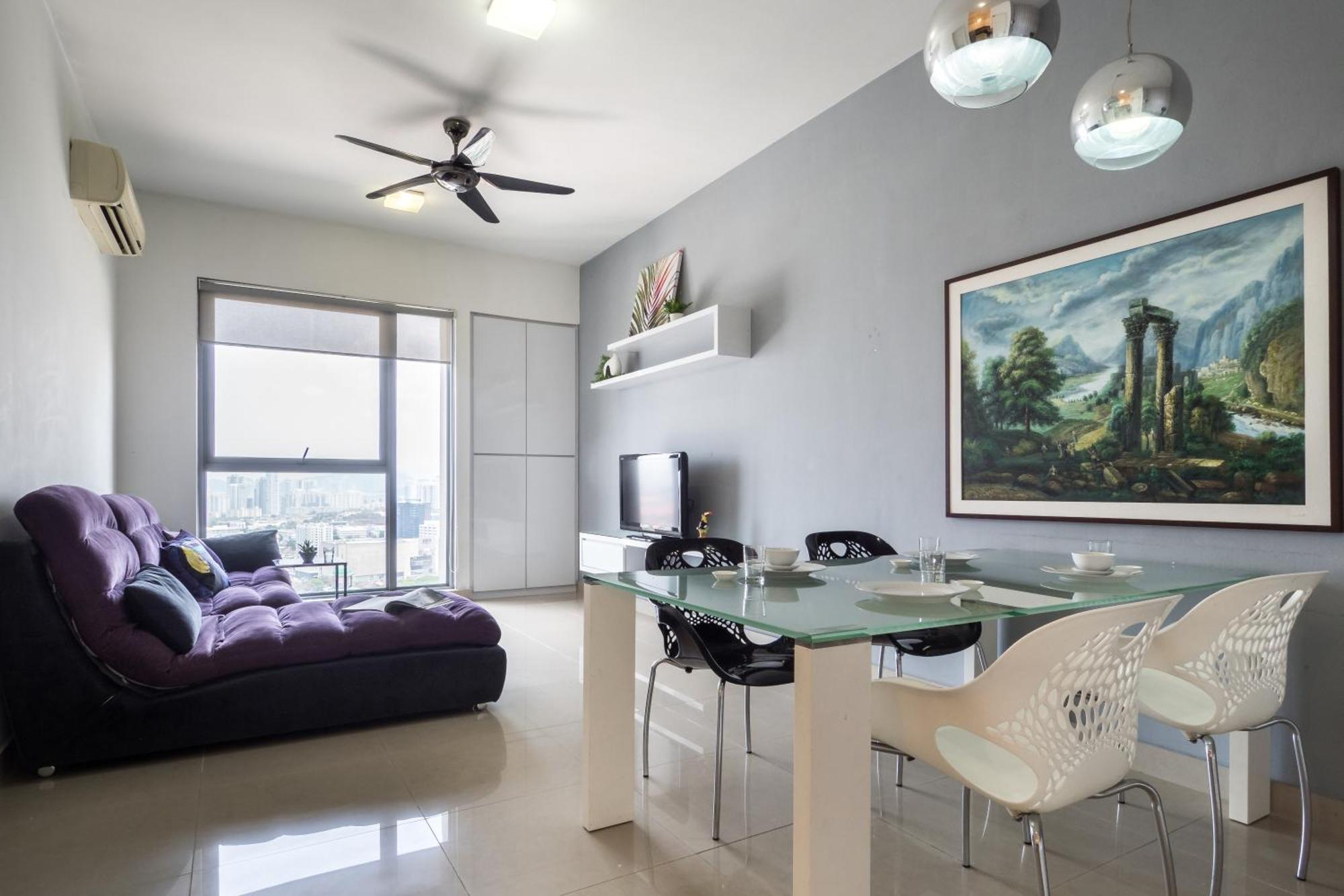 Pj8 Service Suites By Airhost Petaling Jaya Exterior photo